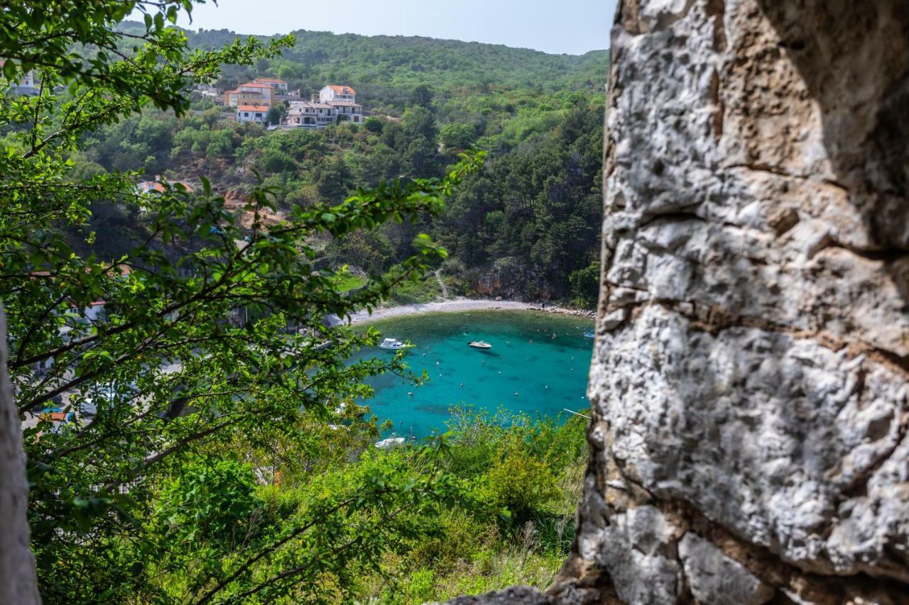 Apartman Verbenia Vrbnik  Exteriör bild